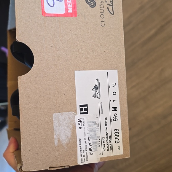 Clarks Women’s Cloudstepper Nova Way Size 9.5 - NEW Slip On Sneaker - Picture 6 of 6